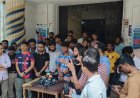 ২৪ ঘণ্টার আল্টিমেটাম: স্বাস্থ্য উপদেষ্টাকে হল পরিদর্শনে আসার দাবি ঢামেক শিক্ষার্থীদের