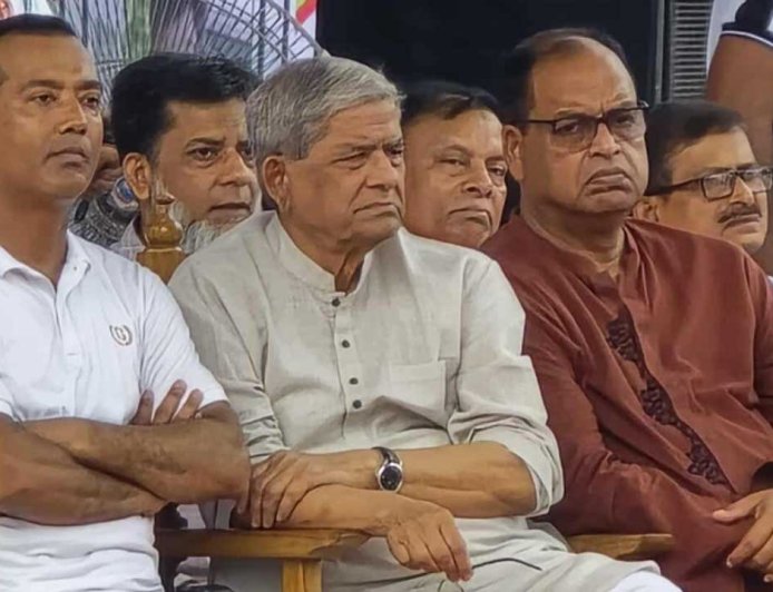 শেখ হাসিনাকে এই দেশে রাজনীতি করার সুযোগ দেবো না : মির্জা ফখরুল